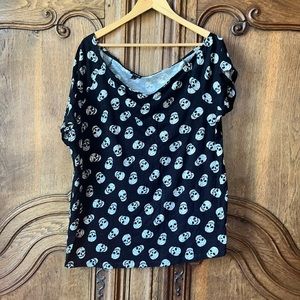 NEW TORRID Black One Shoulder Sugar Skulls  T-Shirt 100% Cotton
